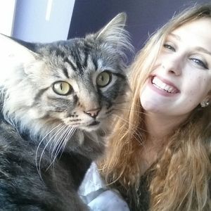 Meet your Posher, Julie